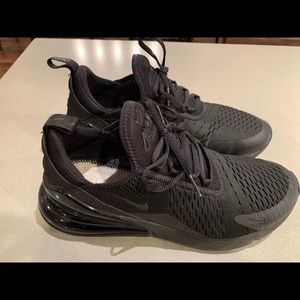 Nike Air Max 270